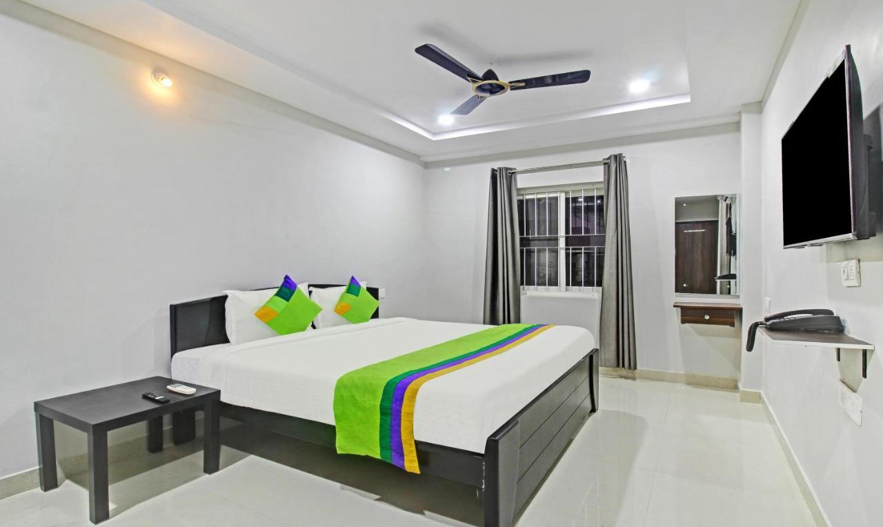 Itsy Hotels Sunrise Grand, Hitech City Haidarábád Kültér fotó