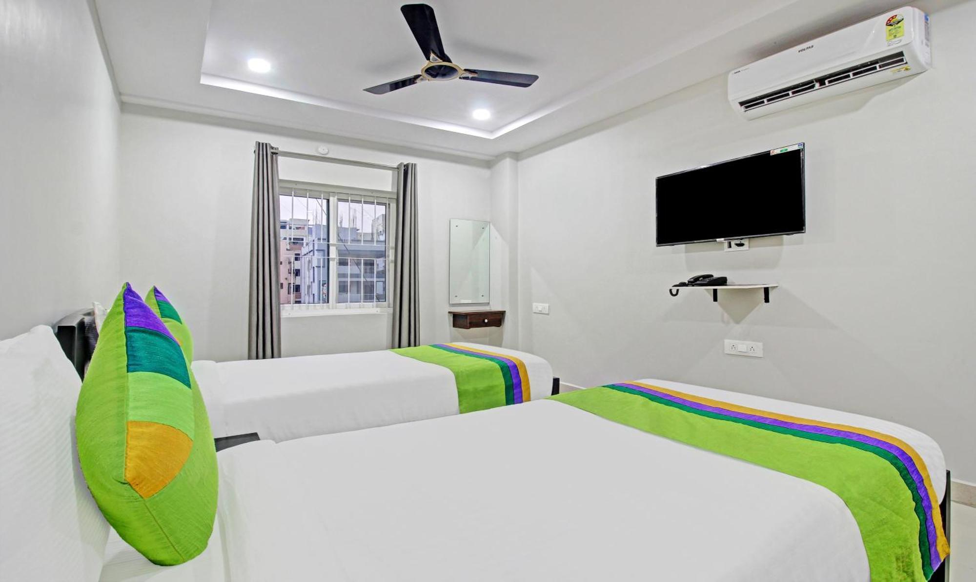 Itsy Hotels Sunrise Grand, Hitech City Haidarábád Kültér fotó